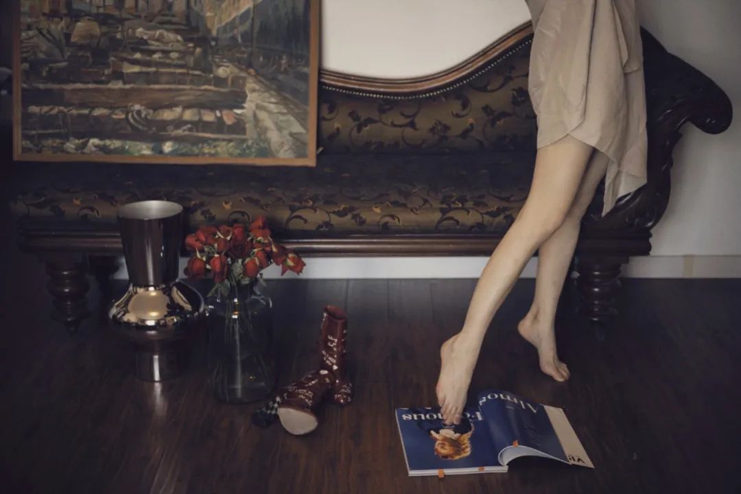 日常生活中的时尚博主,一个居家上班的博主