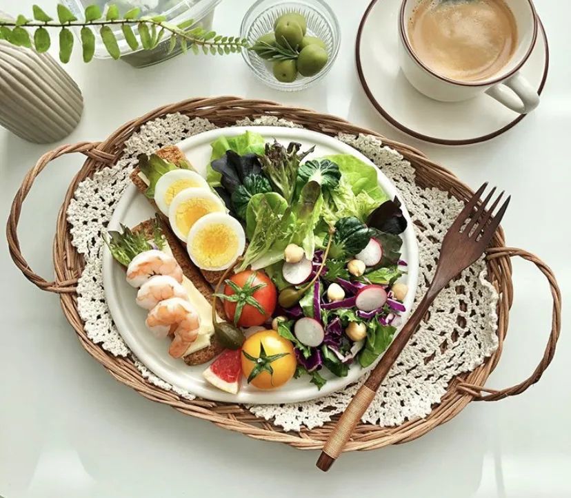 日常生活中的时尚博主,一个居家上班的博主