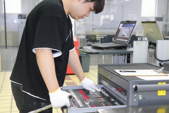 学汽车修理学校哪家好,汽车学校哪个最好