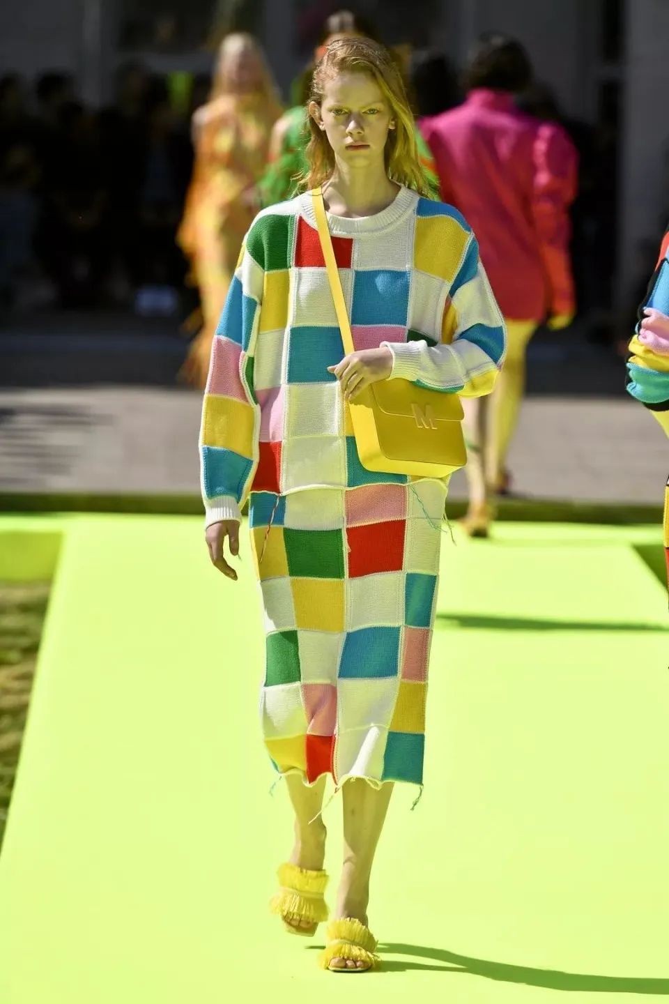 春暖花开的时候一定出门,春暖花开时再出门