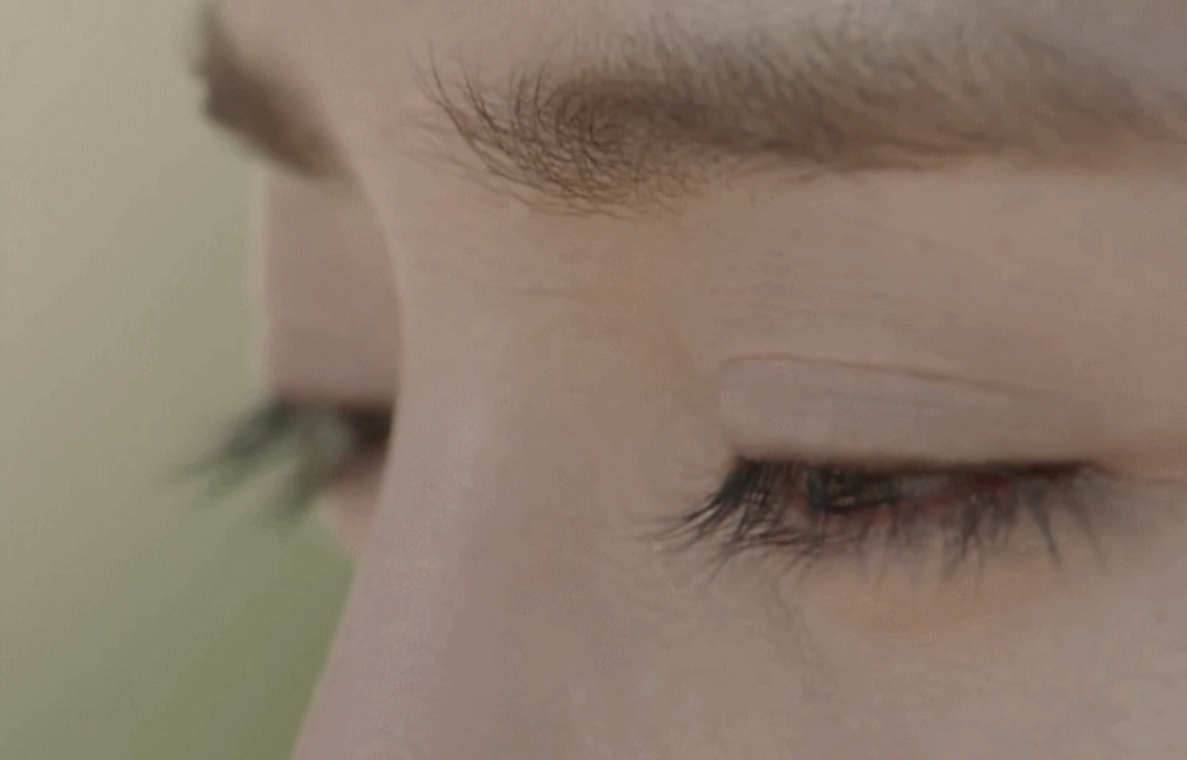 29岁鹿晗素颜录节目,鹿晗22岁超帅三屏