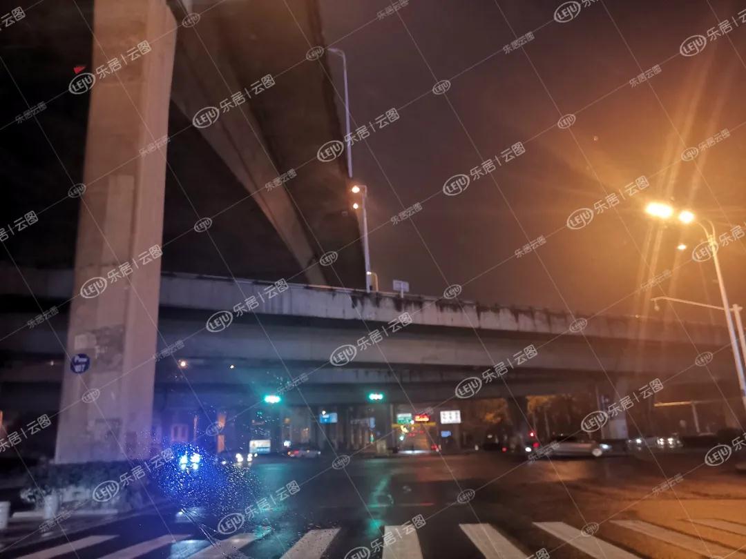 唯品会入驻合肥安粮国贸购物中心,564条整改意见待验收