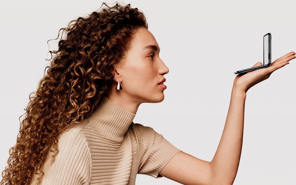 春天的钱包蠢蠢欲动了!爱马仕口红、太平鸟古装、匡威樱花鞋……