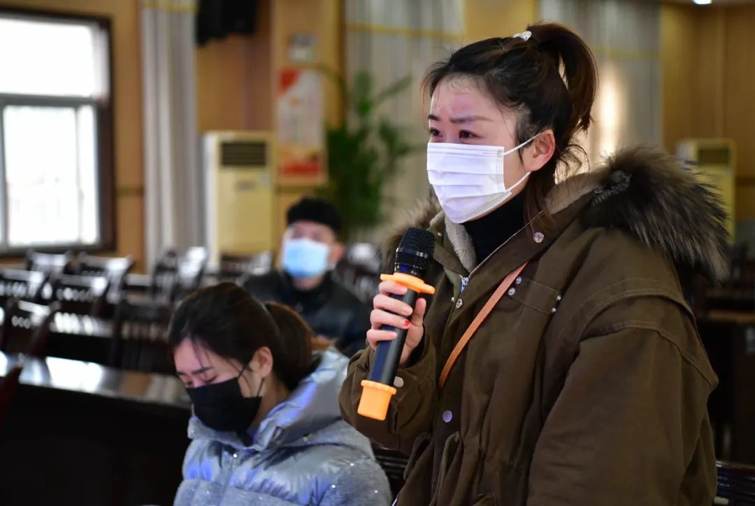 他们是阜阳“战疫”青年！今天，这场记者会令人感动...