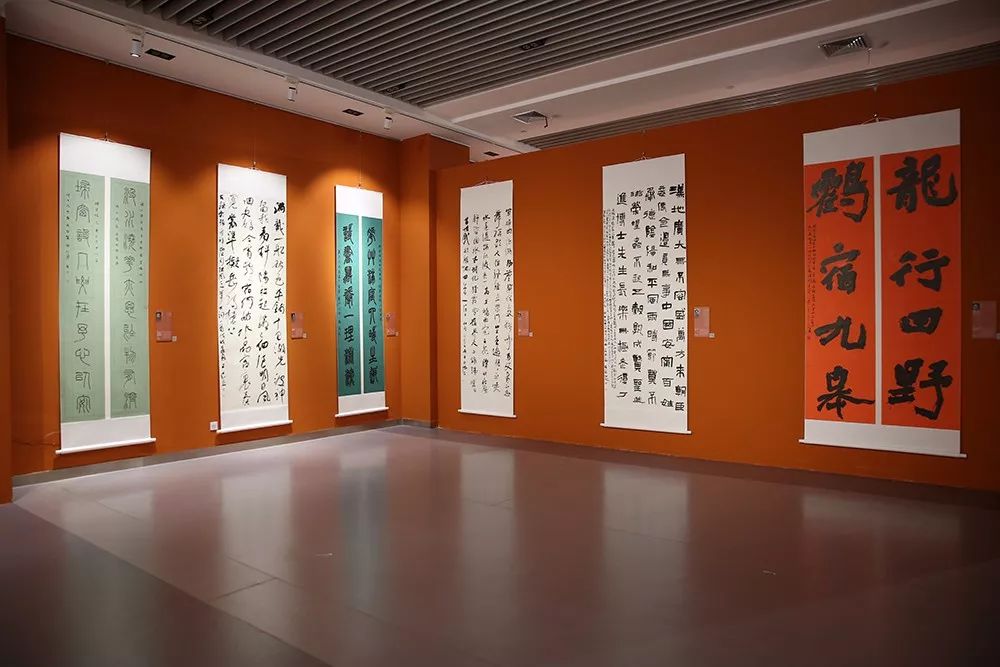 中国书法的经济效益,书法行业一般能赚多少钱