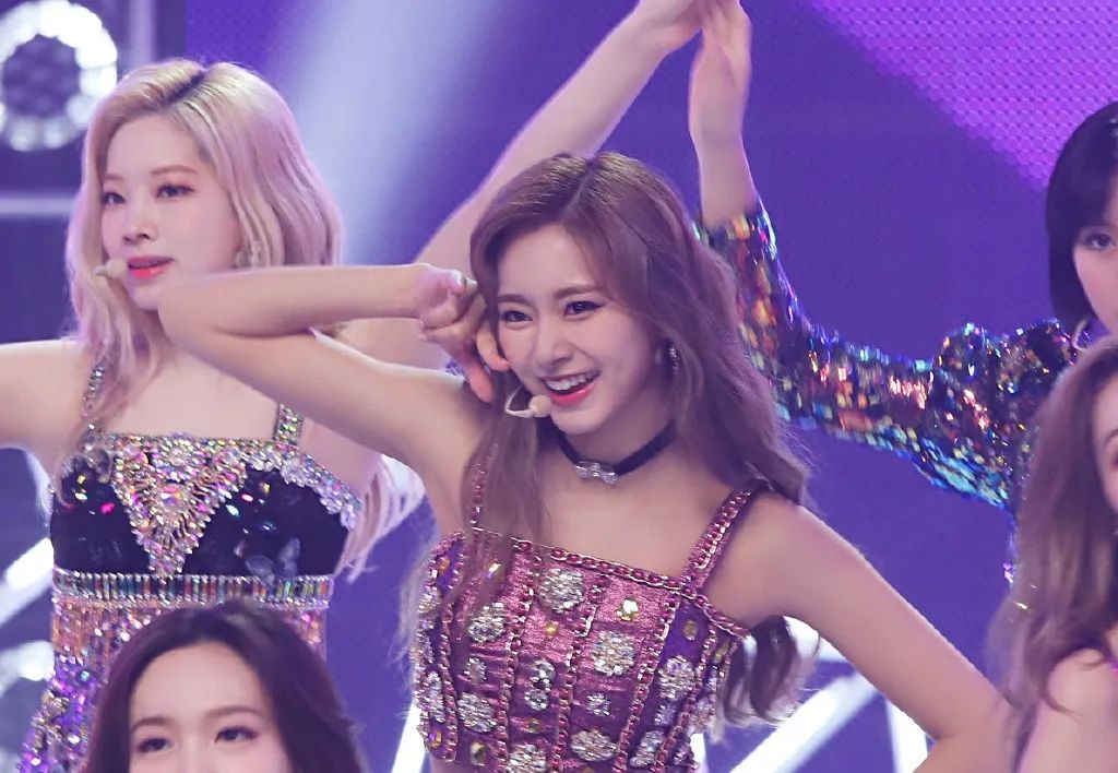 女明星表情管理是不是最基础的,韩国出道表情管理