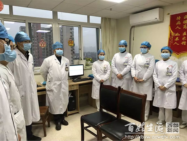 抗疫不分地点成都誉美医院人当仁不让