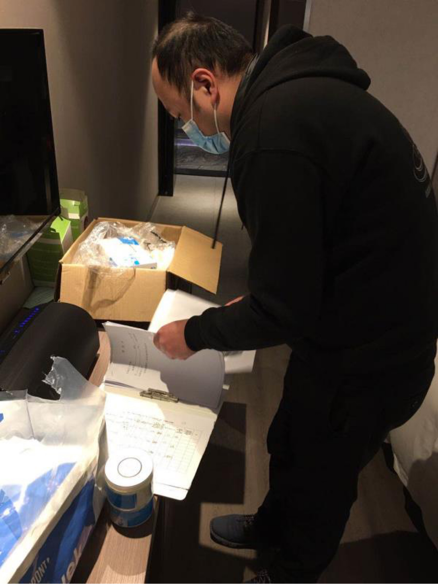 虹口足球场返沪人员,虹口足球场中转站回沪