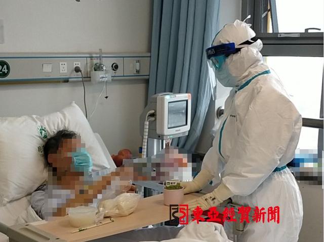 用“知心”为医患联结抗疫正能量——记白城中心医院支援武汉医疗队员张立艳