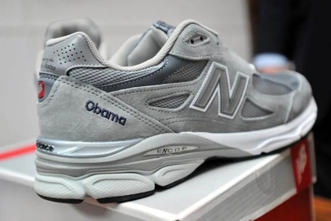 奥巴马的神鞋,特朗普的收藏球鞋