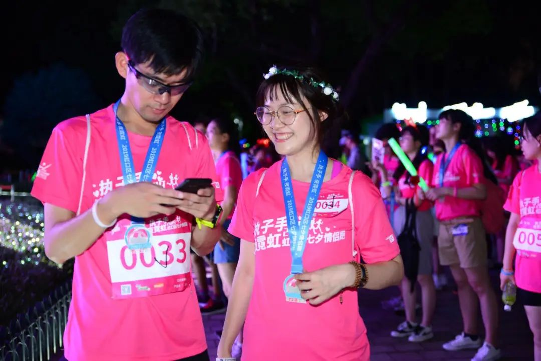 鏄ユ殩鑺卞紑鍔ㄨ捣鏉ュ箍鍦鸿垶,鏄ユ殩鑺卞紑鑸炲姩璧锋潵