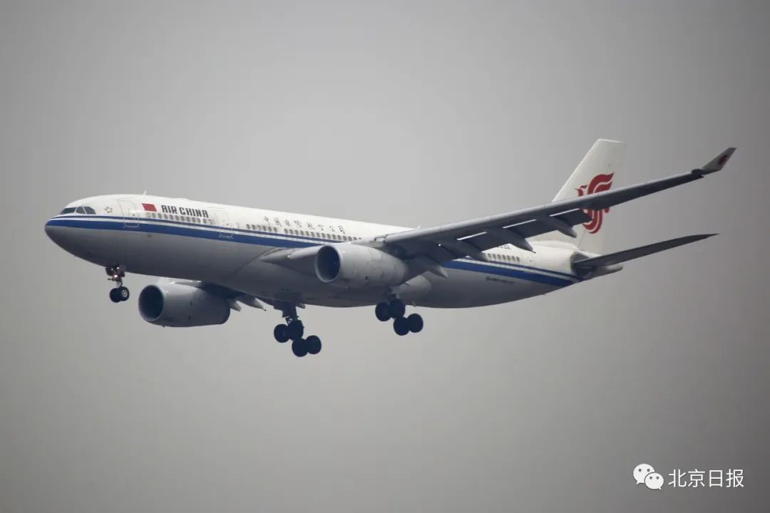 一航班检出10例阳性,一航班累计检出32例阳性