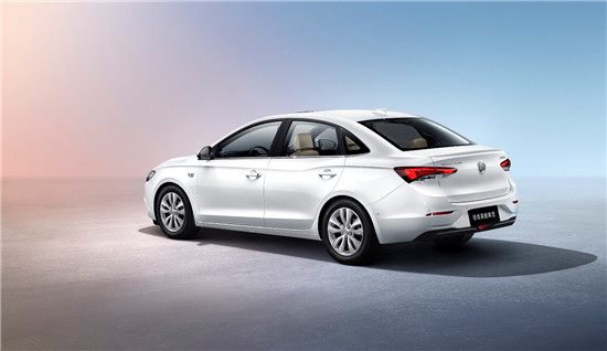 别克英朗典范1.5L上市售价11.99万元-12.59万元