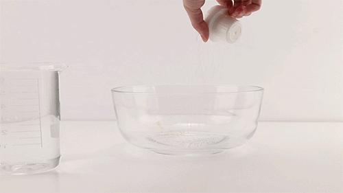 再也不怕衣服起皱了,发黄t恤清洗小窍门