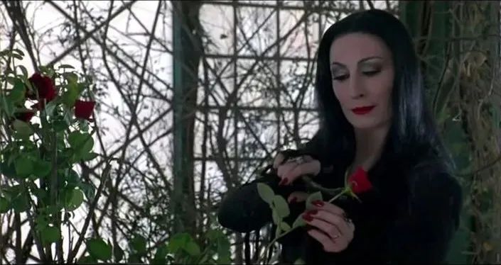 猎巫行动完整版国语,猎巫行动英国