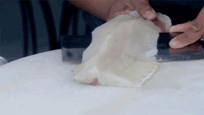 女人体内查出活虫只因一个菜,女子体内取出活虫只因爱吃