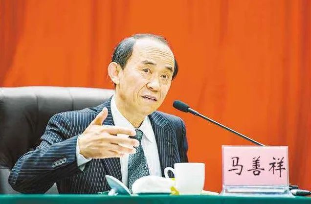 “云视察+云座谈”!9名代表委员与4800名网友在线见证重庆法院这场直播拍卖