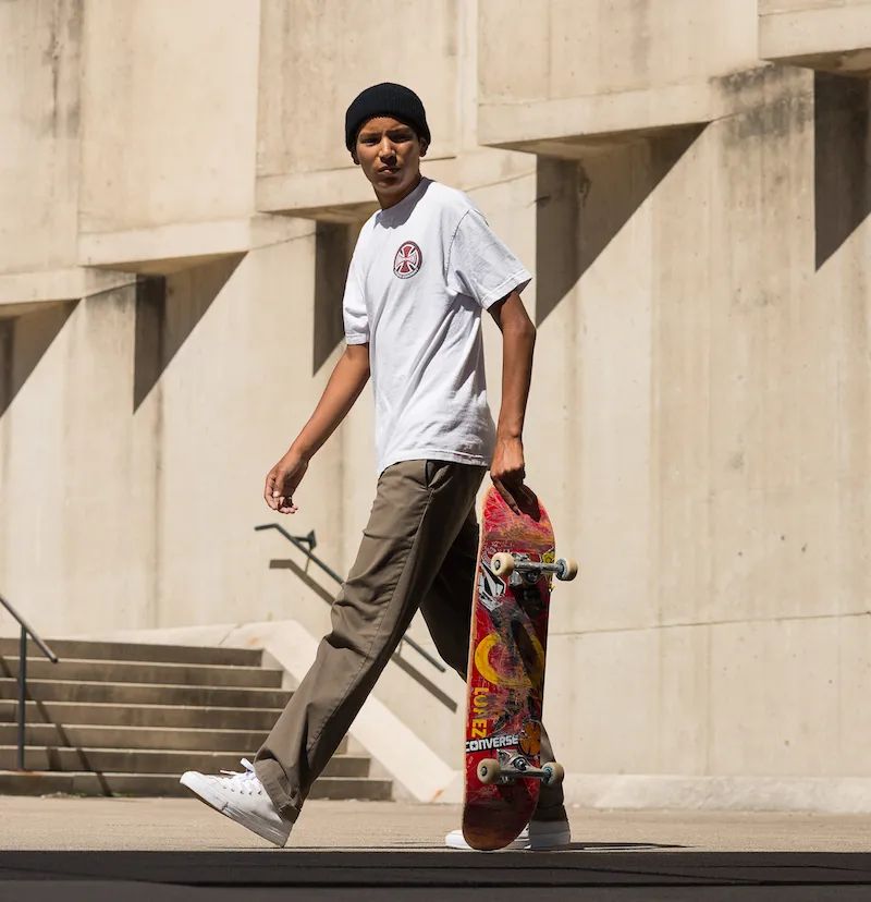 夏天拖鞋两穿二合一,夏天来了拖鞋穿起来