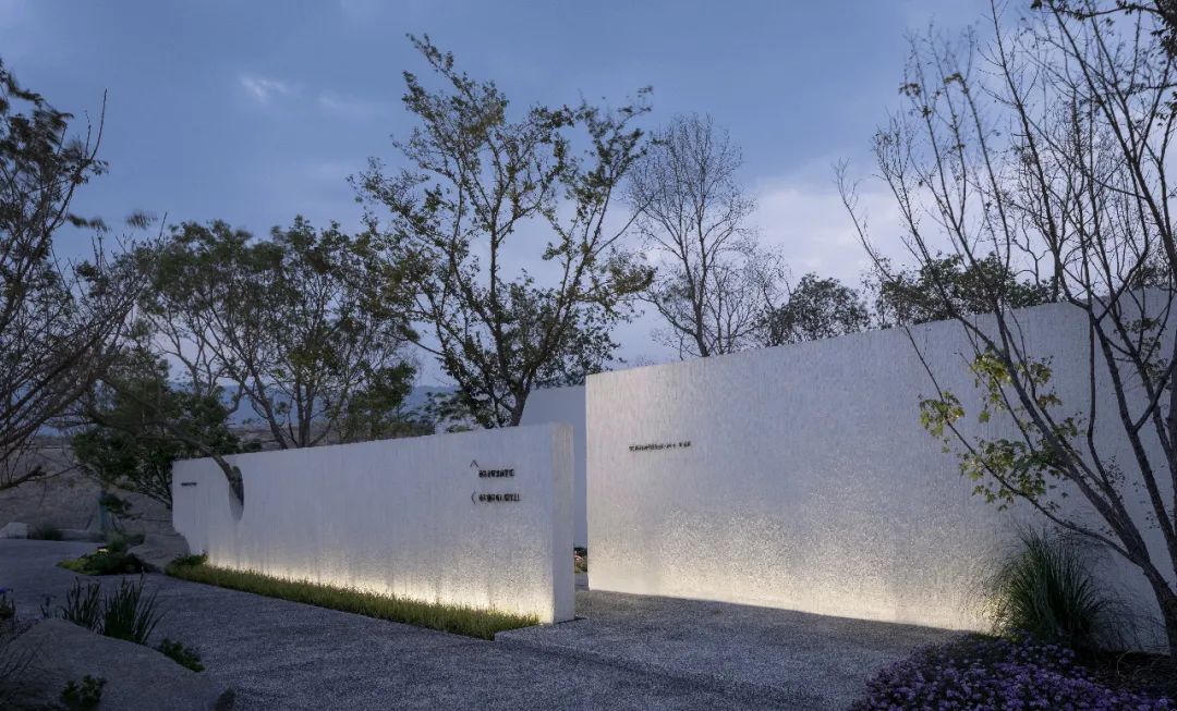 龙湖抚仙湖星空小镇景观设计,抚仙湖星空小镇山顶度假美学馆