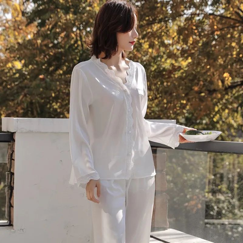 香奈儿丝绒家居服,香奈儿家居服女可外穿