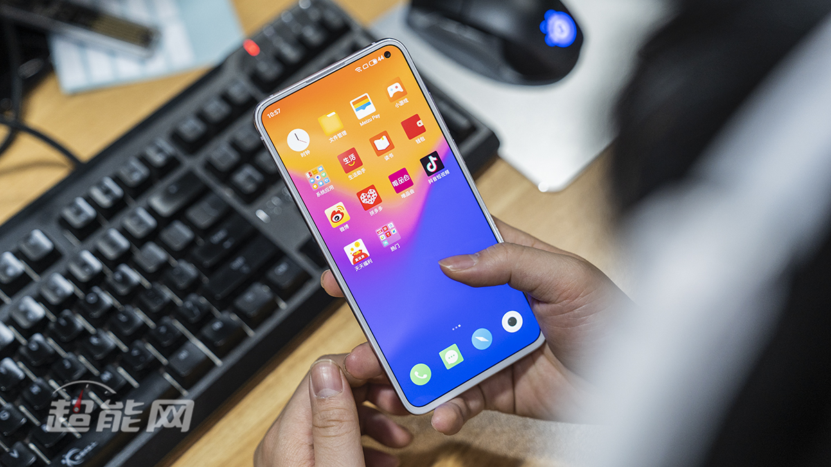 魅族17综合上手体验,魅族17开箱那岩