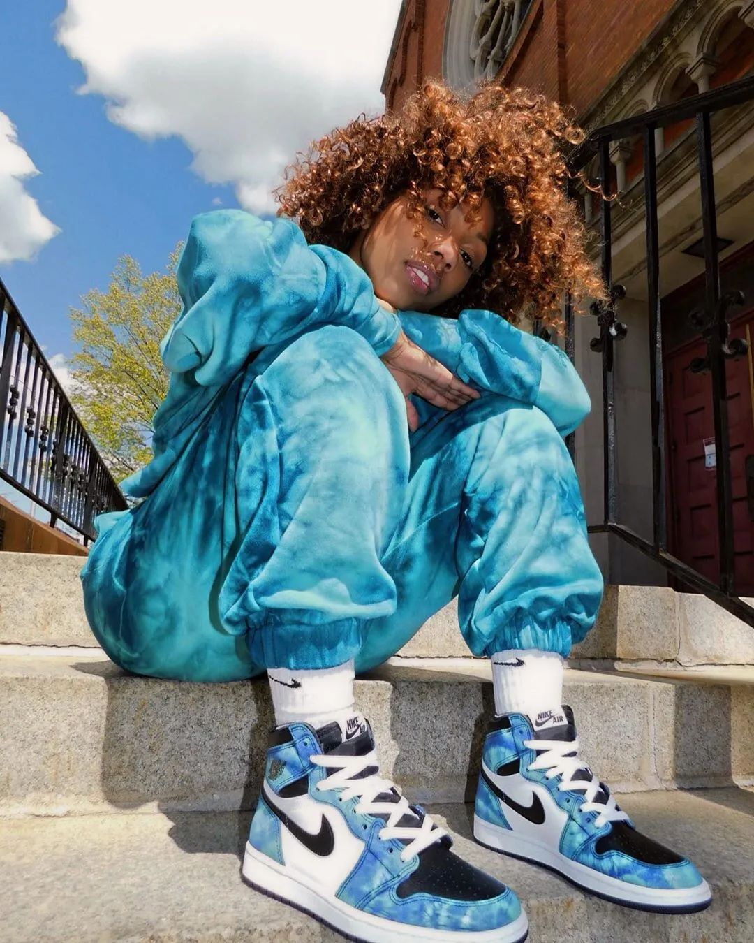 aj1高帮倒钩篮球鞋nike最火的颜色,nike扎染高帮aj1