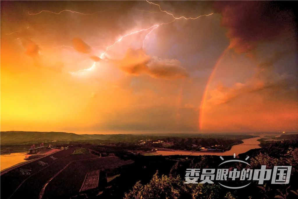 美丽中国奋斗幸福的图片,美丽中国展现新画卷