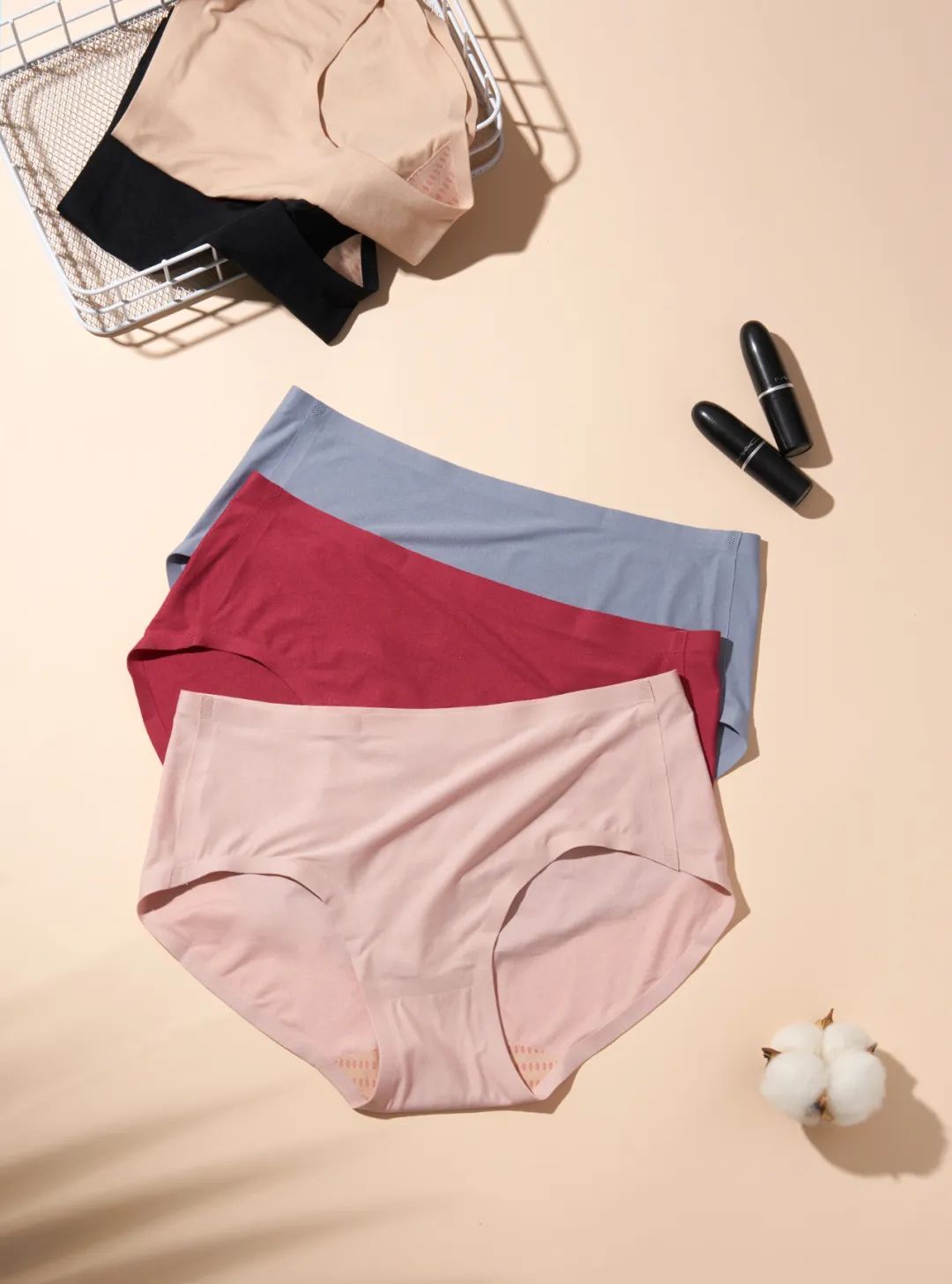 这*裤内**舒服抗菌，少买一件衣服也要换上（大牌同厂，男女都有，价格只要1/3！）