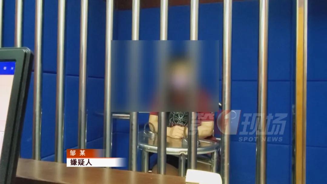 拿假户口本去派出所犯法吗,假户口本派出所处理