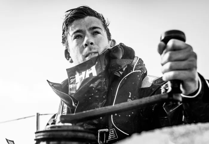 看到BEAMS与HellyHansen再次合作，我又想cue这位北欧老船长了