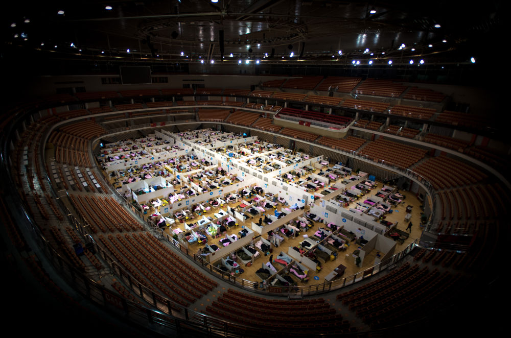 疫情防控阻击战取得重要成果,众志成城抗击疫情风雨无阻向前行