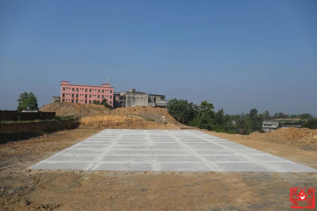 隆昌新开的足球场,即将建成或在建的足球场