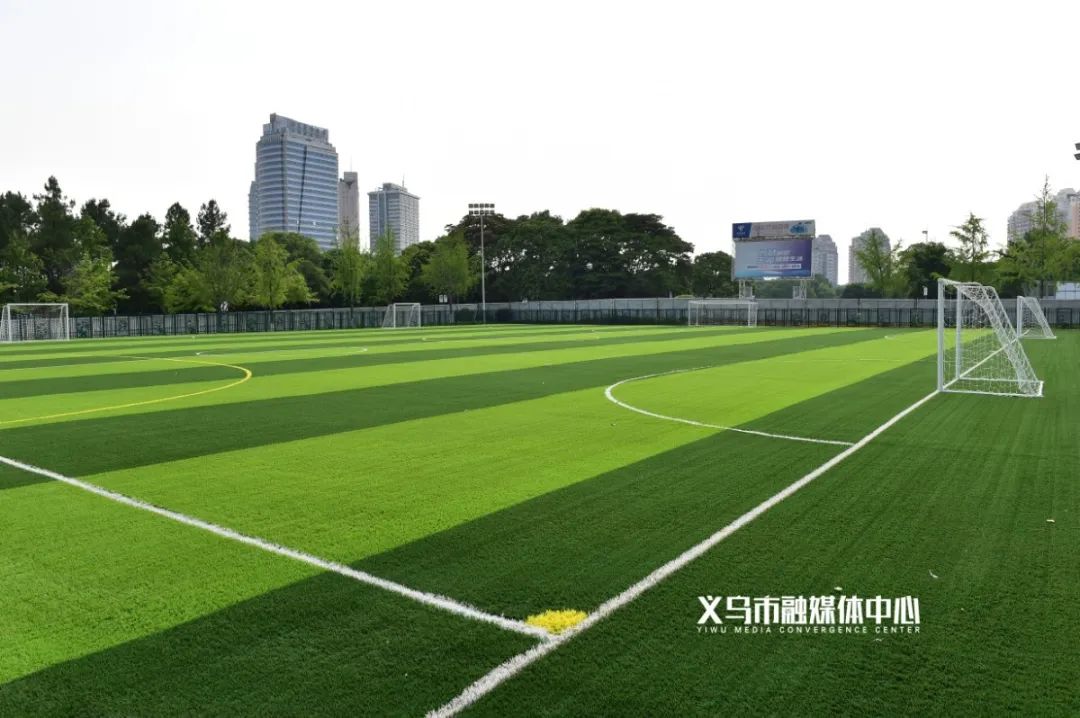 义乌开放足球场,义乌博览中心足球场在哪
