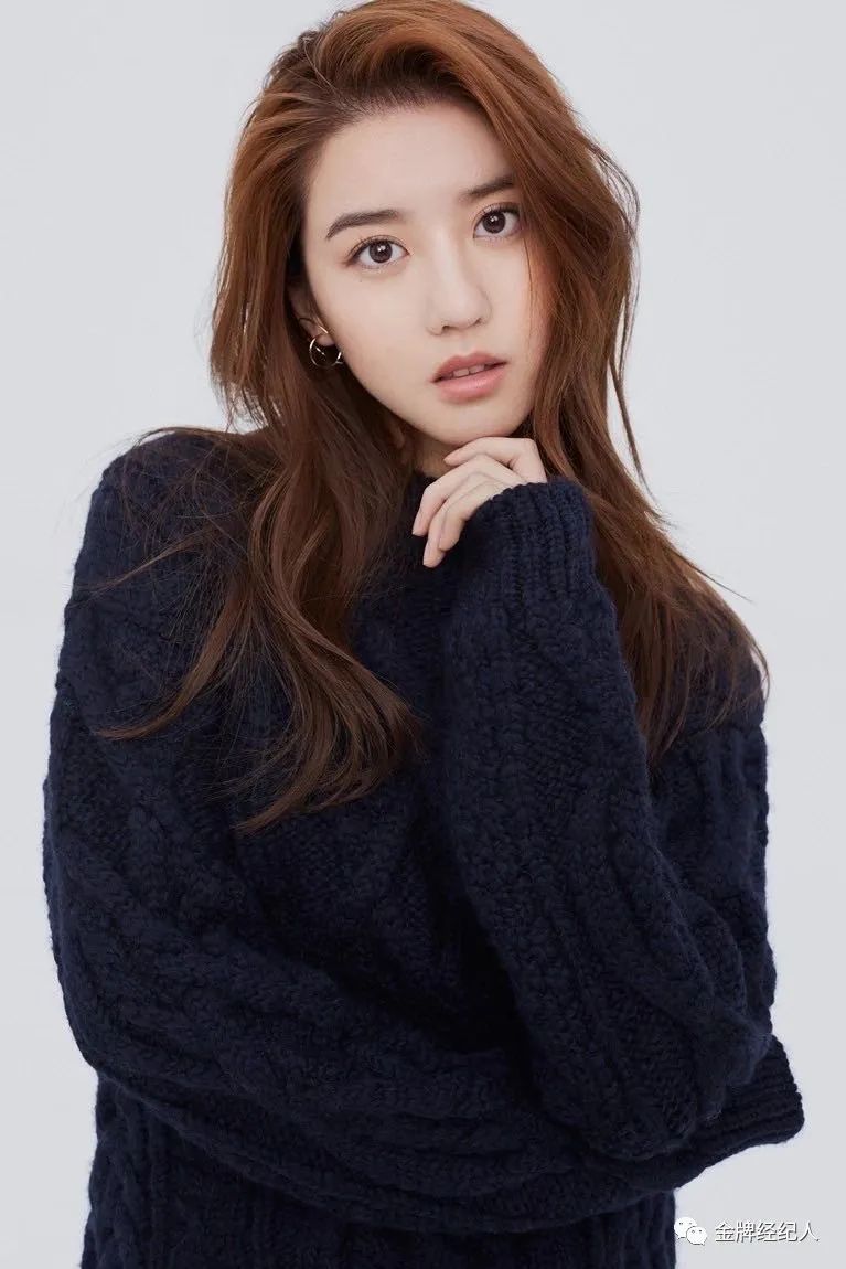 李凯馨演过哪些戏,李凯馨三剧霸屏收官演绎多面角