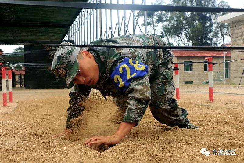 热点|后勤兵,太拼了
