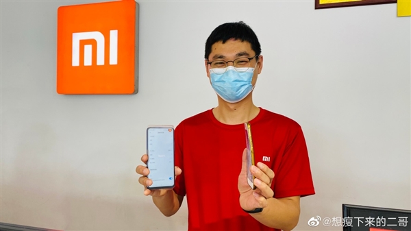 小米5摔弯了后间歇失灵,小米5x摔得稀烂还能修吗