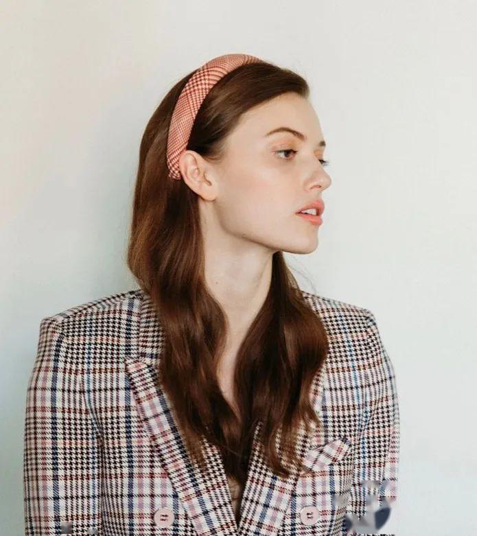 看完这些从小美到大的女神，你可能会种草这个单品