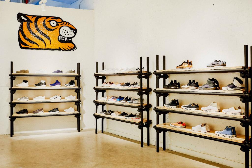 球鞋超好超好看也便宜的球鞋推荐,全世界排名前十的球鞋店铺