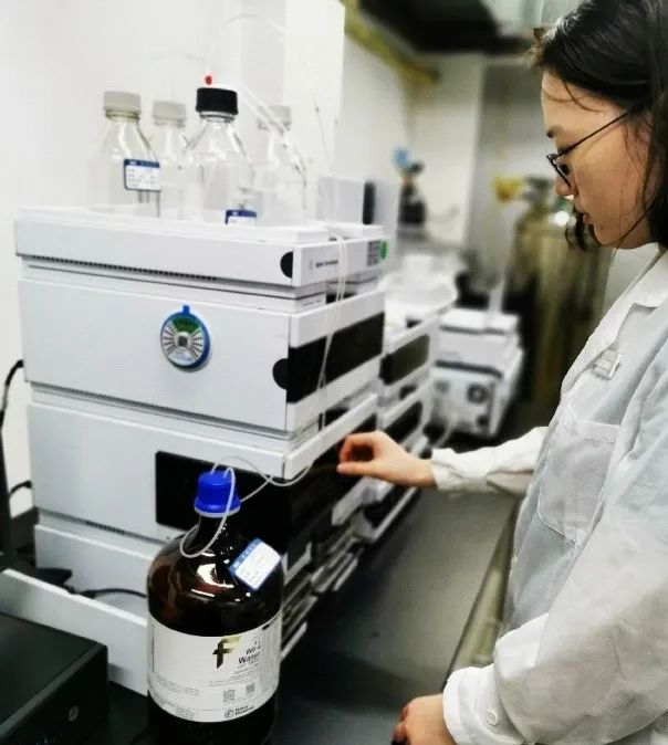 纳米银奶嘴奶瓶对宝宝有害吗,什么牌子奶瓶奶嘴耐用安全