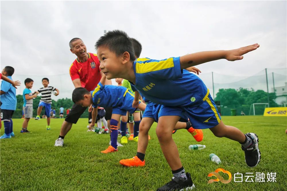 人和球队青训,人和镇校园足球比赛