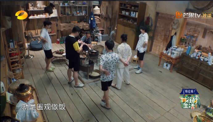 何炅和黄磊现状,何炅黄磊日常生活