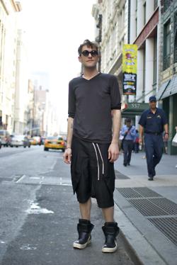 陈冠希封神之作视频,陈冠希封神了吗