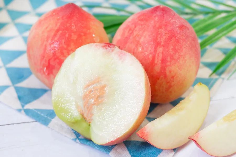 拼团|嫩得掐的出水的“蜜桃臀”，白里透红，一咬就爆汁！每一口都是满满少女心