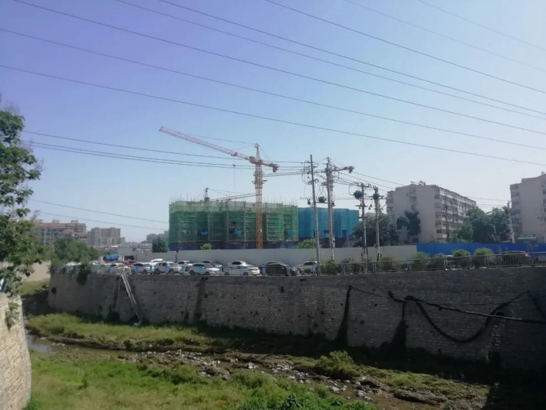 在济南市中心买房,在济南南部山区买房好吗