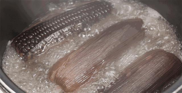 超好吃的香甜黑玉米,好吃到哭的玉米片