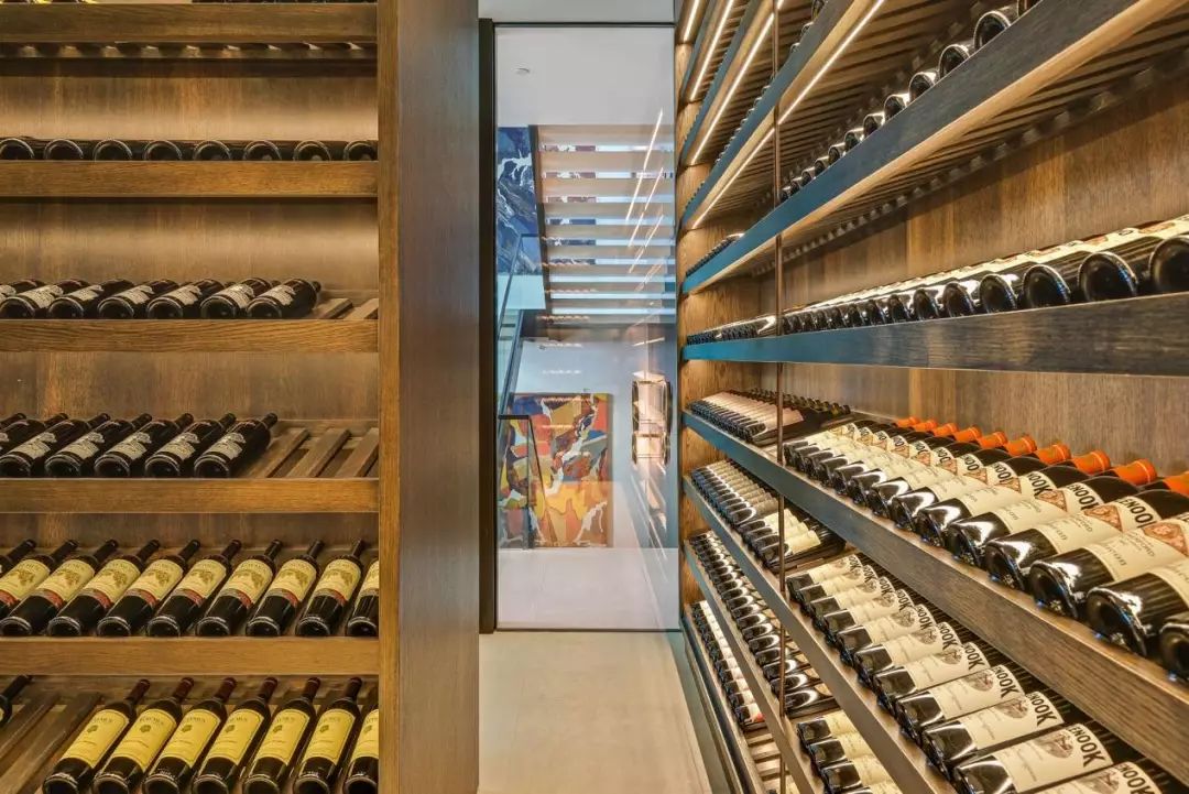 给大家介绍一下3000万的豪宅,价值10亿这样的豪宅你见过吗