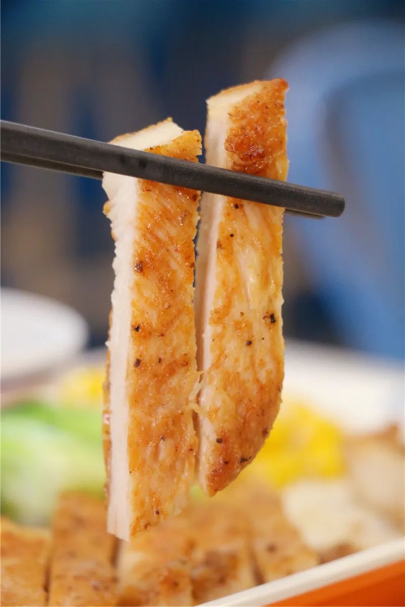 午餐吃什么牛排好吃又简单,晚餐吃什么牛排比较好吃