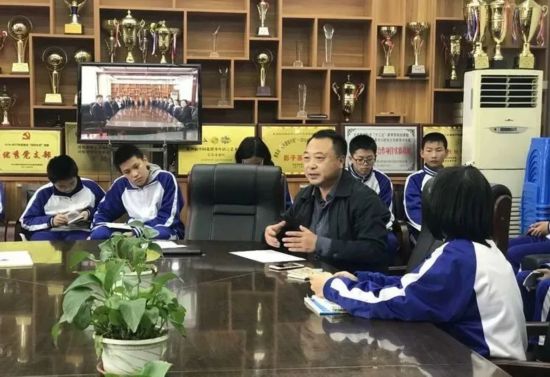 汽开区第四中学,汽开区哪所学校好