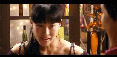 此片堪称，绿茶婊劈腿N男的大型修罗场