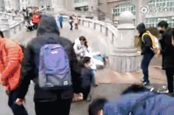 怎么用脚快速撂倒对方,怎样快速用脚撂倒他人